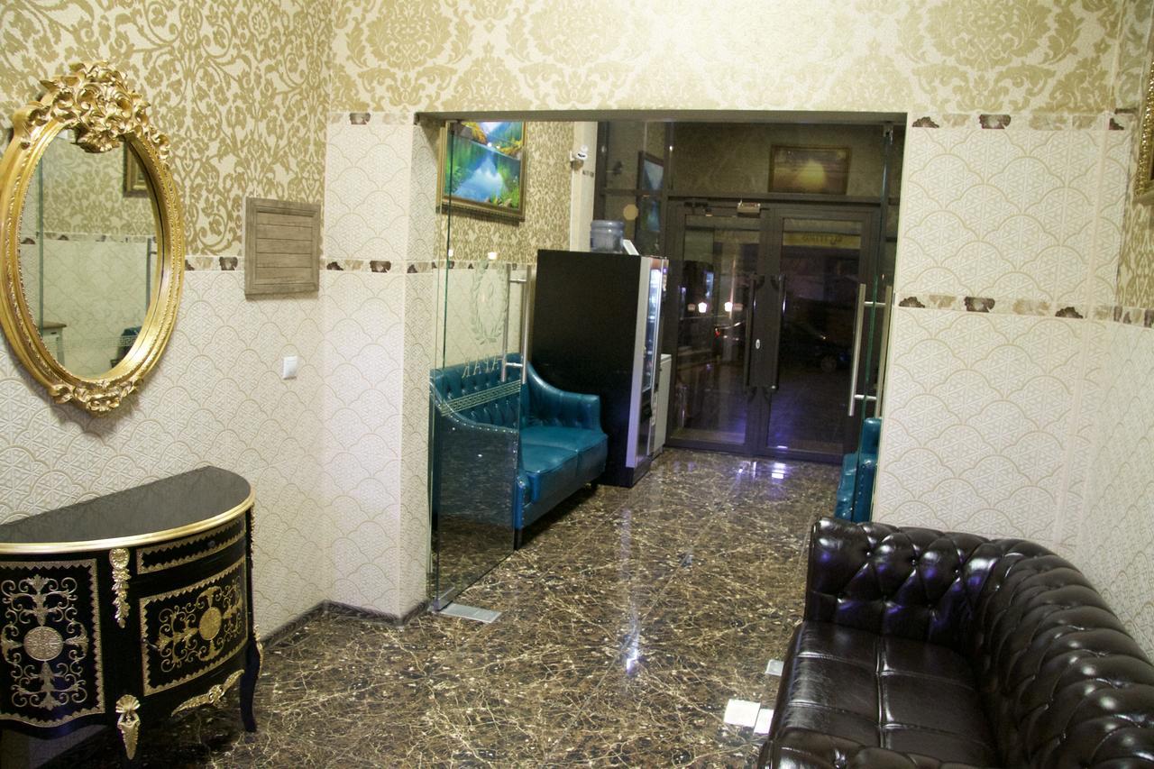 Deluxe Plaza Hotel อัลมาตี ภายนอก รูปภาพ